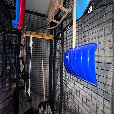 Grey Igloo דירה *